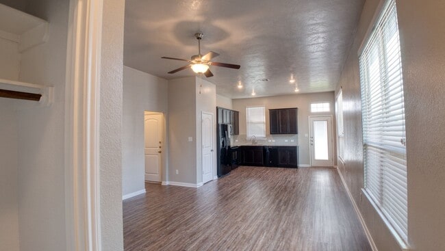 2009 Viva Rd in Bryan, TX - Building Photo - Building Photo