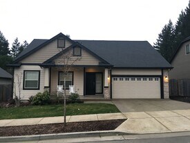 2060 SW Kendra St in Corvallis, OR - Building Photo