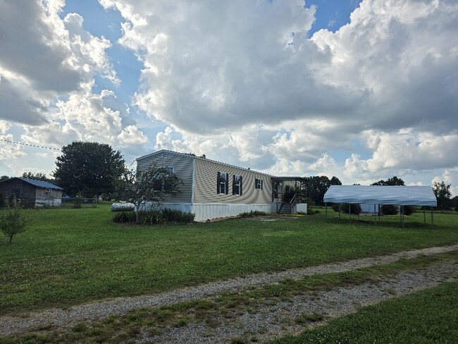 3595 Co Rd 601 in Hanceville, AL - Building Photo - Building Photo