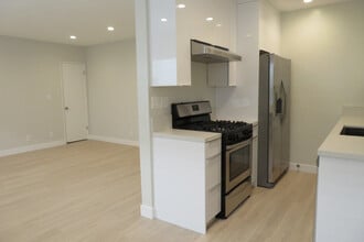 1451 Franklin St, Unit 2 in Santa Monica, CA - Building Photo - Building Photo