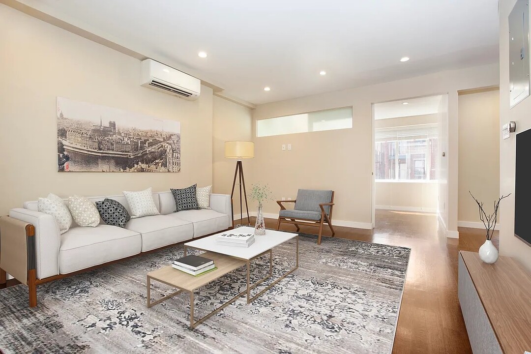 99 Suffolk St in New York, NY - Building Photo