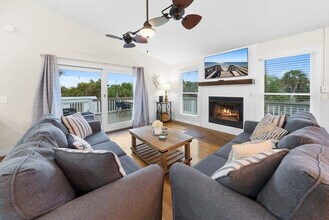 501 Dolphin St in Panama City Beach, FL - Building Photo - Building Photo