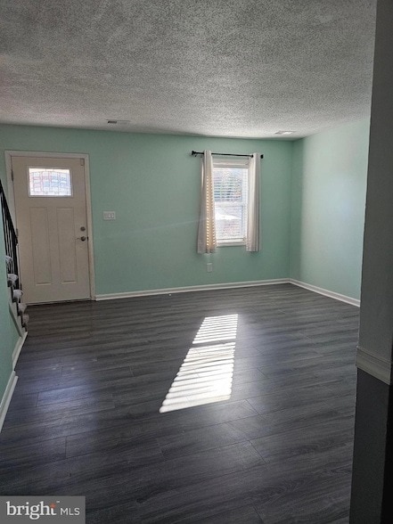 726 Olde Greenwich Cir in Fredericksburg, VA - Building Photo - Building Photo