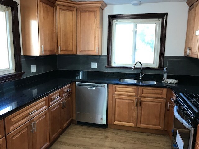 157 Beacon St, Unit 1
