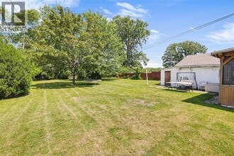 1780 Ford Blvd in Windsor, ON - Building Photo - Building Photo