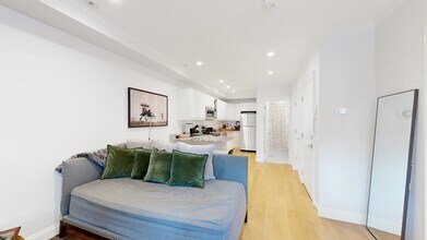 296 Beacon St in Boston, MA - Building Photo - Building Photo