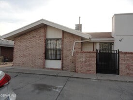 619 White Cliffs Dr in El Paso, TX - Building Photo