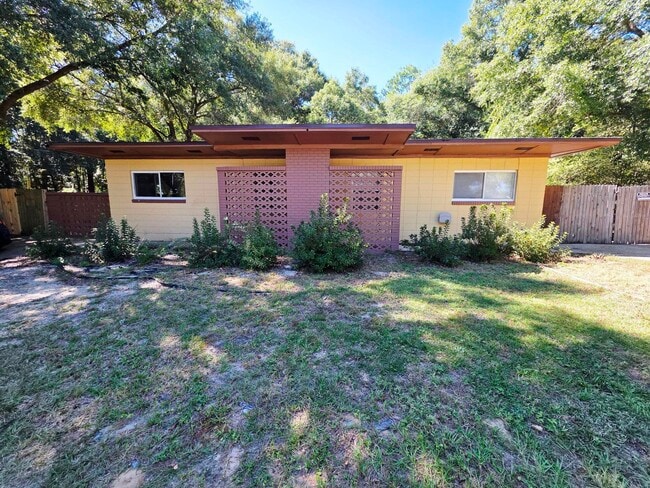 property at 126 Smith St