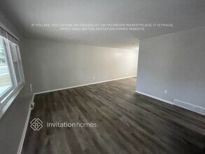 7113 W Hinsdale Dr in Littleton, CO - Foto de edificio - Building Photo