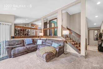 3203 Halifax Dr in Champaign, IL - Building Photo - Building Photo