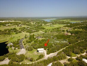 112 Ridge Harbor Dr in Spicewood, TX - Building Photo - Building Photo