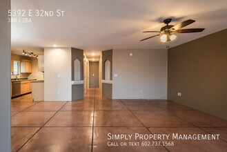 5392 E 32nd St in Tucson, AZ - Building Photo - Building Photo