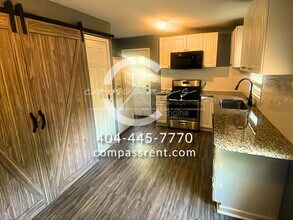 3228 White Oak Cir in Kennesaw, GA - Building Photo - Building Photo