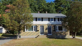 170 Roysan St in Manchester, NH - Building Photo