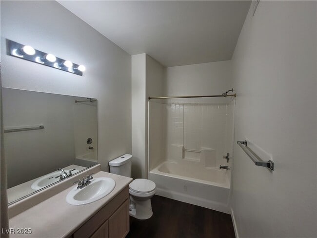 property at 2615 W Gary Ave