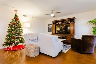 41 Waller St in Austin, TX - Building Photo - Building Photo