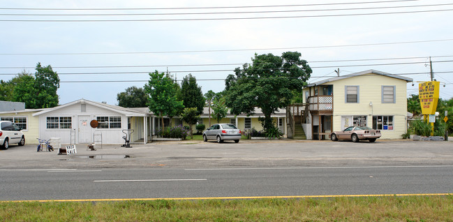 Castel Apt in Panama City Beach, FL - Building Photo - Building Photo