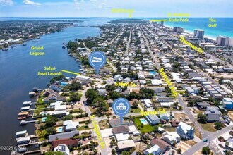6813 S Lagoon Dr in Panama City Beach, FL - Building Photo - Building Photo