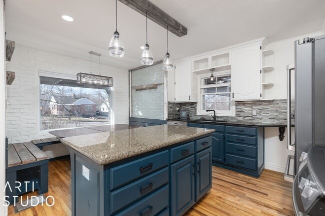 property at 1634 Binford St