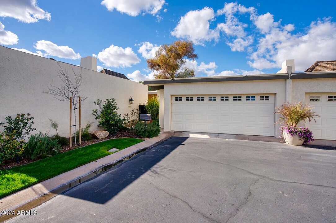 7018 N Barbados Pl in Phoenix, AZ - Building Photo