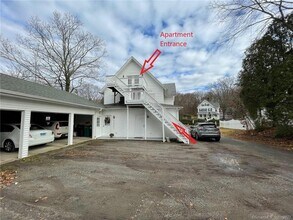 12 Maple St in Seymour, CT - Building Photo - Building Photo
