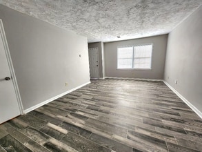 1654 Pinedale Cir NW in Conyers, GA - Building Photo - Building Photo