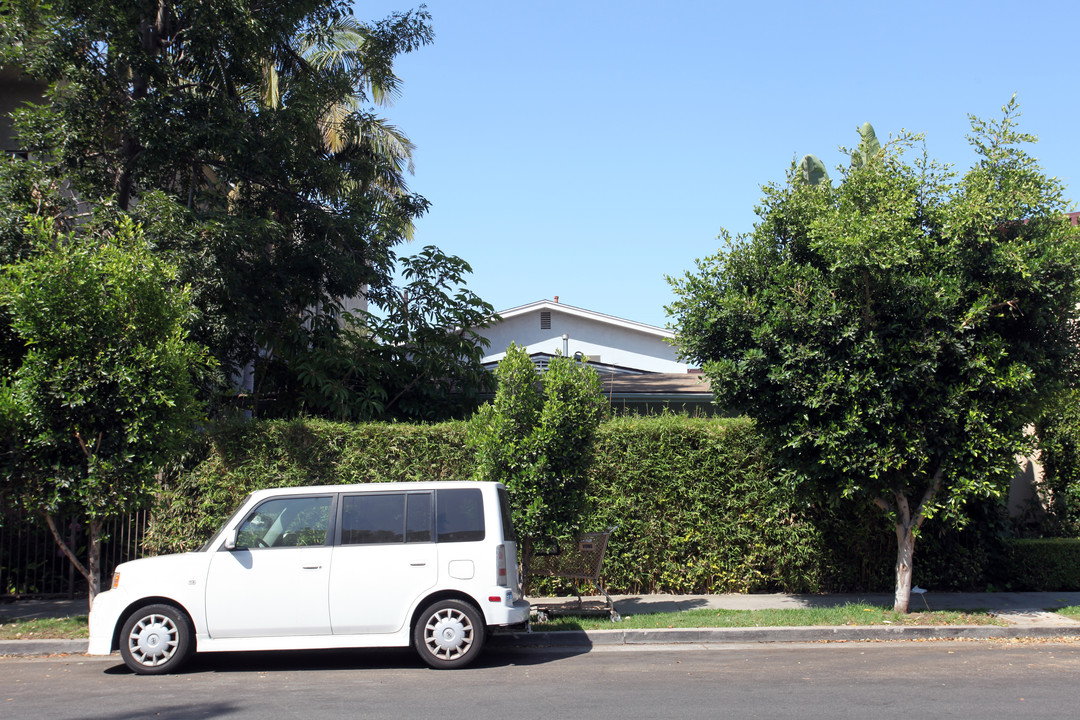 West Los Angeles in Los Angeles, CA - Building Photo