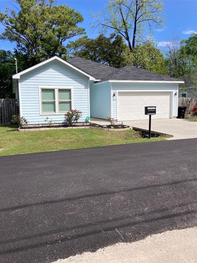 1018 Homer St in Houston, TX - Building Photo - Building Photo