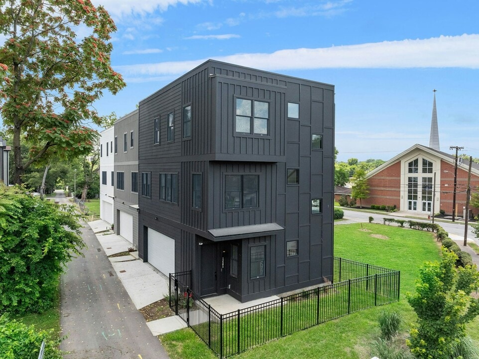 1258a 1st Ave S in Nashville, TN - Building Photo