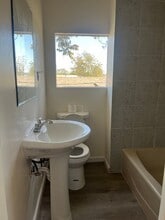 615 Central in Bakersfield, CA - Building Photo - Building Photo