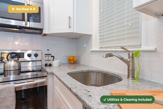 Furnished Private Bedroom in East Boston in Boston, MA - Building Photo - Building Photo