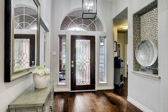 86 N Holly Laurel Cir in Spring, TX - Building Photo - Building Photo