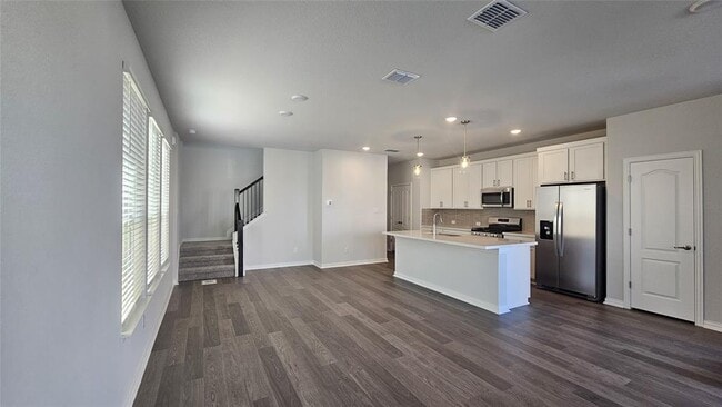 104 Greinert Dr in Taylor, TX - Building Photo - Building Photo