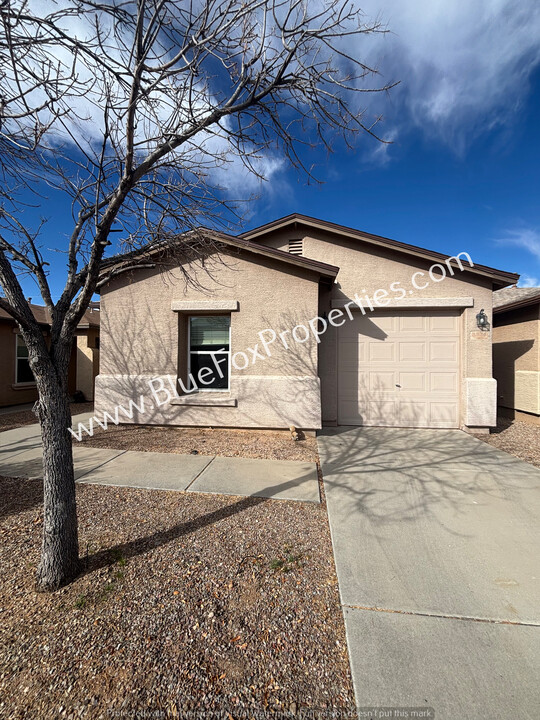 3324 W Placita de la Tularosa in Tucson, AZ - Building Photo