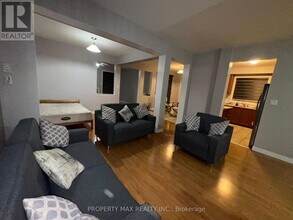6447 Connor Cres in Niagara Falls, ON - Building Photo - Building Photo