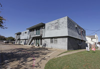 Casa Azul in Arlington, TX - Foto de edificio - Building Photo