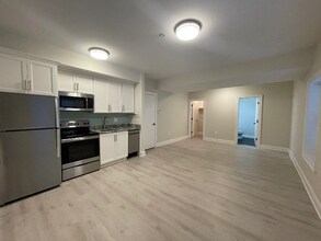 5127 Bradley Blvd in Chevy Chase, MD - Building Photo - Building Photo