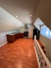 1600 41st Ave in Oakland, CA - Building Photo - Building Photo