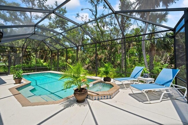 542 Misty Pine Dr in Venice, FL - Building Photo - Building Photo