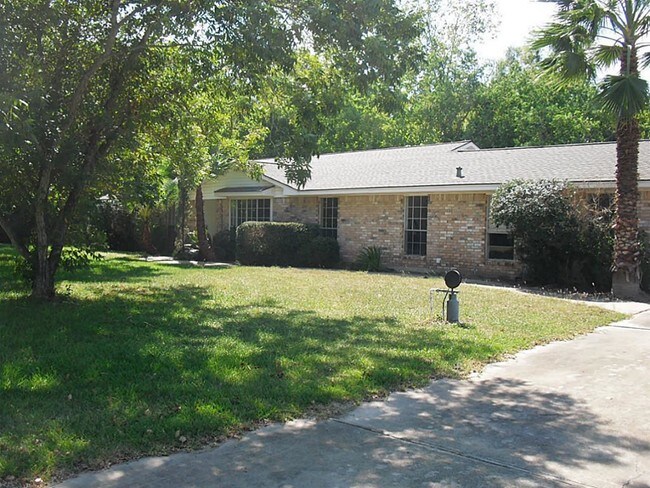 property at 13138 Max Rd