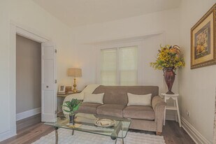 839 Dunlop Ave in Forest Park, IL - Building Photo