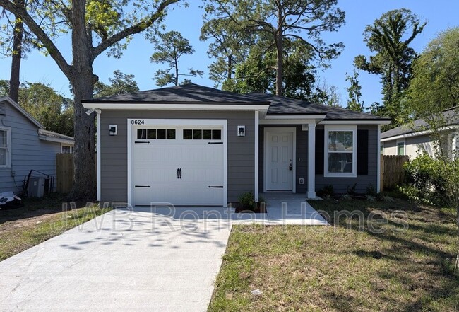 8624 Eaton Ave in Jacksonville, FL - Building Photo - Building Photo