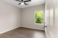 10309 Teneha Dr photo'