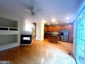 607 Battery Terrace NE in Leesburg, VA - Building Photo - Building Photo