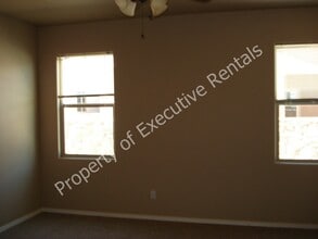 4945 Chesney Rd in Las Cruces, NM - Building Photo - Building Photo