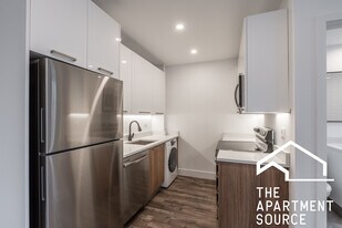 941 W Carmen Ave in Chicago, IL - Building Photo