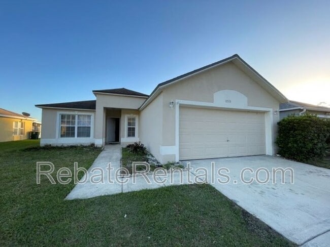 10538 Lantana Lakes Dr N