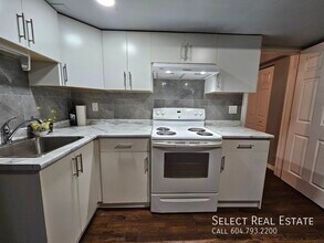 46084 Clare Ave in Chilliwack, BC - Building Photo - Building Photo