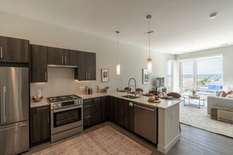 The Robinson in Revere, MA - Foto de edificio - Interior Photo