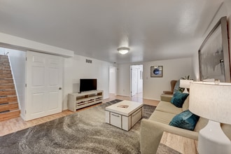 471 S Marshall St in Lakewood, CO - Building Photo - Building Photo